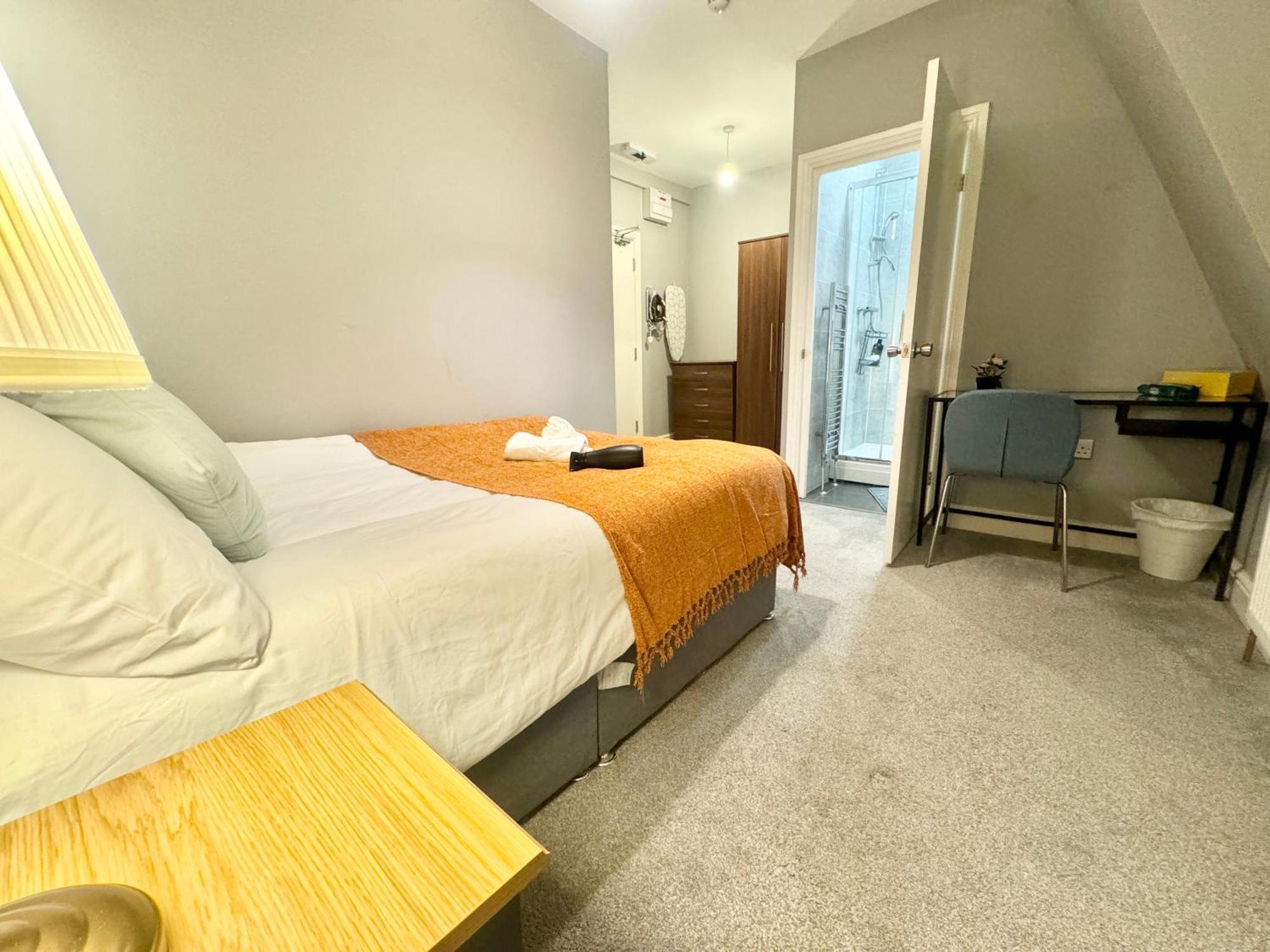 Modern En-Suite Rooms By Finsbury Park Station 8 Mins To King'S Cross By Tube London Kültér fotó